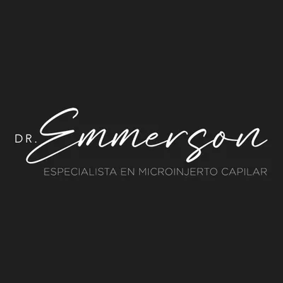 Dr. Emmerson - Especialista en Microinjerto Capilar