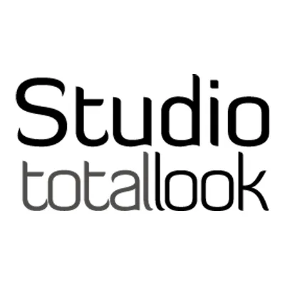 Studio total look