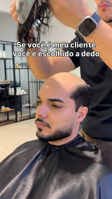 Tem cliente que vai muito além de pagar por um serviço.

É aquele que confia no seu trabalho, respei
