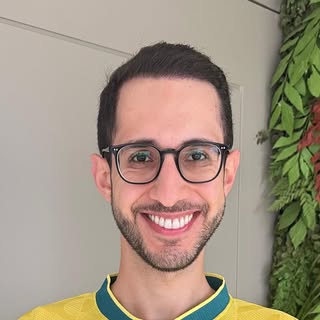 Excelência em Transplante Capilar Personalizado

Cada paciente possui características únicas, e por 