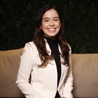 ✨Hoje é o dia do DERMATOLOGISTA✨
Amo o que faço! Poder acolher a pessoa em toda sua complexidade, co