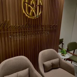 Um consultório novo para lhe receber! 
Tudo organizado com muito cuidado! 

Entre em contato pelo li