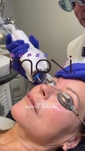 What your skin shows today is only part of the story. 👀✨

Using VISIA Skin Analysis, Dr. DiBernardo