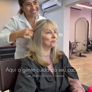 Cuidar do cabelo é um processo ✨
E aqui, cada etapa é feita com atenção, técnica e carinho 🤍

📲 Ag