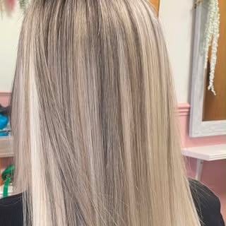 Ashy blonde with root ❤️ if you are struggling with your confidence due to your hair, just get in to