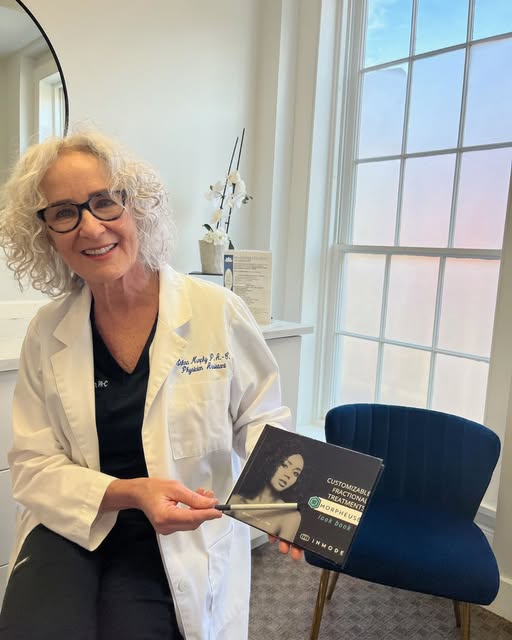 We could talk about Morpheus8 ALL day. 🤍 

Morpheus8 combines microneedling with radiofrequency ene