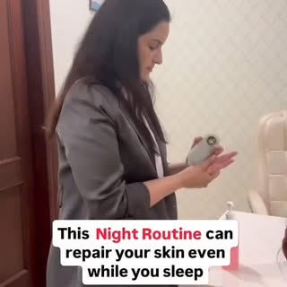 Your skin does its real healing at night.
Not when you’re layering 10 products
but when your body fi