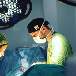Tummy tuck surgery for a postbariatric patient 👌🏻
#abdominoplasty #tummytuck #gastricsleeve #plast