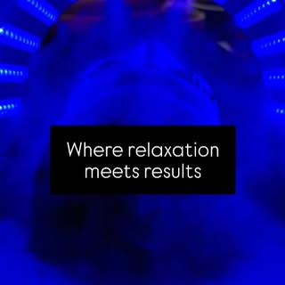 Enjoy a relaxing mist with your custom LED therapy...

Red: Deep repair
Blue: Improves acne
Green: C