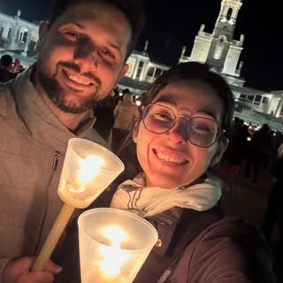 Uma das sensações mais engrandecedoras que já tive: estar nesse lugar e rezar o terço em procissão. 