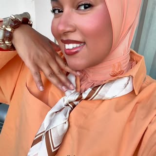 #publicité
 Mon petit GRWM spécial vacances ☀️💄

Avec cette chaleur, je n’ai clairement pas envie d
