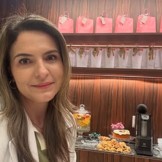 Chegou a hora: este é o melhor momento para se cuidar e garantir uma pele naturalmente linda. 
.  Aq