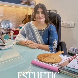GFC procedure 🪮 by

@dr.monica_dhruv 🌸
At 
ESTHETIC 
Skin•Hair•laser

#skincare 
#hair 
#skingoals
