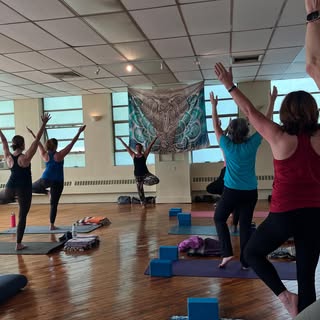 I’ll be teaching at the Yoga Loft of Bethlehem tomorrow, June 3 from 12-1. Come flow with me!