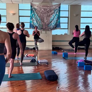I will be teaching this Sunday morning from 9-10:15 am at The Yoga Loft of Bethlehem. All levels flo