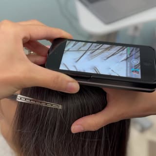 Did you know you can lose up to 50% of your hair before you even notice it? 👀

That’s exactly why d