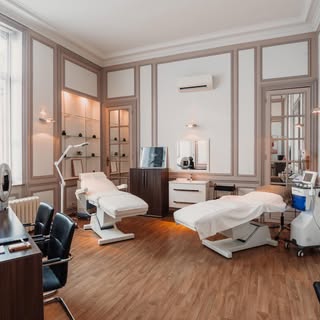 Réservez dès maintenant votre séance et laissez-nous prendre soin de vous ! 💆‍♀️✨ 

📆 Pour prendre