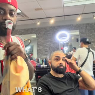 He said he does what ? @smpofli 👀

#fyp #nybarber #barber #explorepage