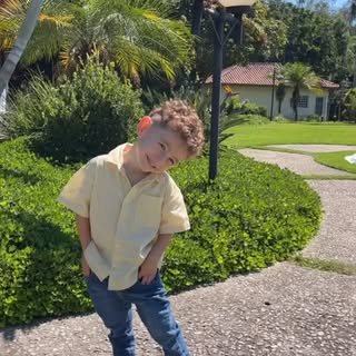 Cada fase do filho é um espelho que mostra o quanto a vida não espera, não negocia, não volta 💙