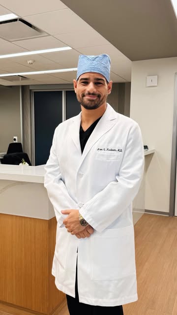 What are the biggest mistakes Dr. Nusbaum sees from poorly done hair transplants? 👀

From unnatural