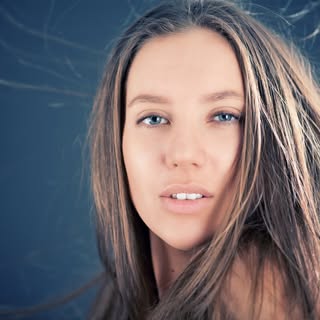 Natural-looking hair should give you the freedom to live, move, and feel confident without hesitatio