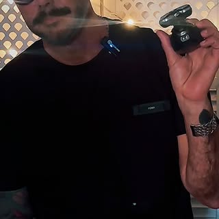 Vuoi mantenere l’effetto rasato della tua tricopigmentazione sempre perfetto?
Ti consiglio il rasoio