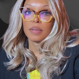 She told her last provider her scalp was burning… and that was my first red flag.”

When I assessed 