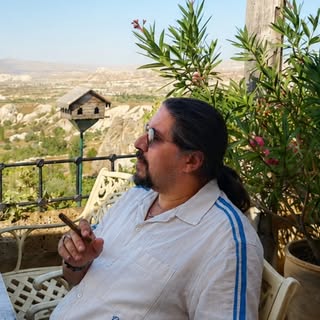 There are places you visit… and places that always feel like home. ❤️

Cappadocia is where my roots 