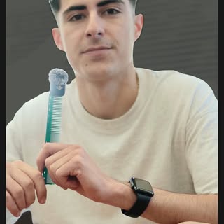 💡 ¿Estás arruinando tus rizos sin saberlo? 🌀
Muchos cometen estos errores a diario y luego se preg
