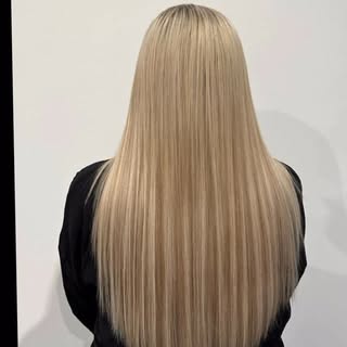 ✨ Unsichtbar. Natürlich. Und einfach wow. ✨
Diese Haartransformation zeigt, was möglich ist, wenn Te