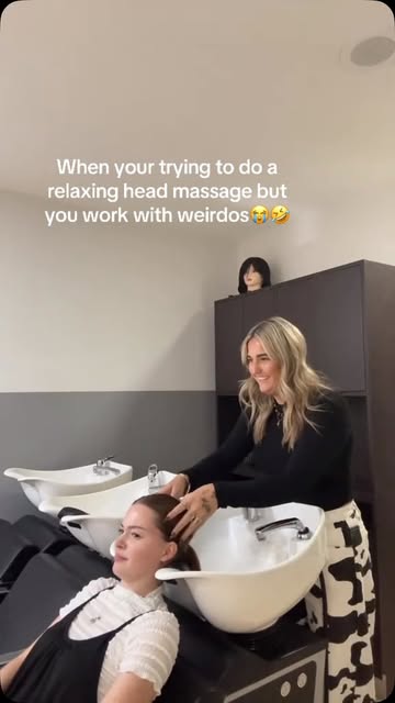 *cough cough* Rob 🤣 #salon #funny #hairdresser