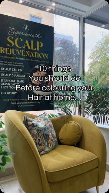 No old T-shirts or stained towels, just vibes laughter and relaxation 🙂‍↕️🤏🏻 

#salon #hairdresse
