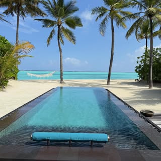 No filter needed… nice to be back. Maldives
#oneandonlyreethirah