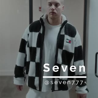🇦🇱 artist @seven777 pulled up to SYR Studio for our signature Urban SKYN treatment, getting his sk