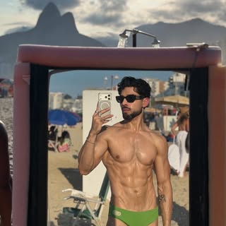 Ai Rio 🫦 eu sou carioca

🩲: @estudiopareia