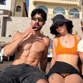 Namaste bitches 🚬 🧘🏻‍♂️