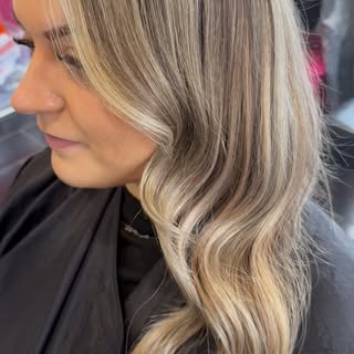 A little introduction to colour… let’s keep it soft and work with the hair extensions you already ha