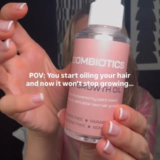 You think your hair “isn’t growing”… but really, it’s just breaking off 😭

Dry, weak strands = no l