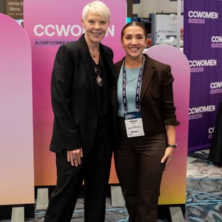 I had the incredible opportunity to meet someone I’ve admired for almost 2 decades. 
@tabathacoffey 