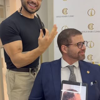 Da Itália 🇮🇹 para o Brasil 🇧🇷 
La trasformazione di questo bel giovane è eccellente!

E com apen