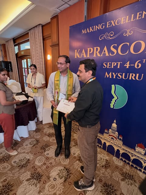 From KGMC Batchmates to Colleagues & Friends

Meeting Dr. Manish Jain, my plastic surgery batchmate 