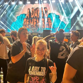 Há exato 1 mês, eu realizava mais um sonho: ver um show solo do ADTR, e foi absolutamente INCRÍVEL!!