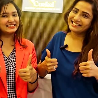 🎉 It’s Dr. Ruchi’s Birthday! 🎂
We pampered her with a special glow-enhancing treatment at CureFeel