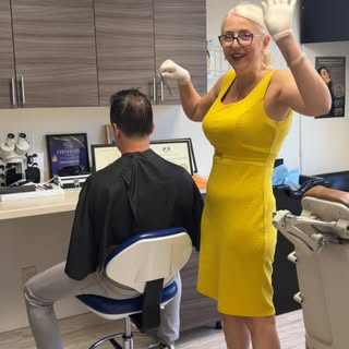 ✨ Non-Shave FUE: Hair Restoration Without the Full Shave

What if you could undergo an FUE hair tran