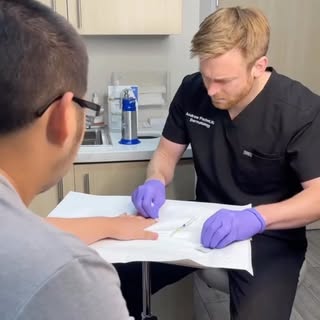 Persistent warts respond best to multiple treatment modalities. This is a combination of cryotherapy