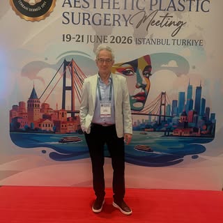 İstanbul’daki 16. Eurasian Aesthetic, Plastic Surgery Meeting’de “Technical Strategies for Minimizin