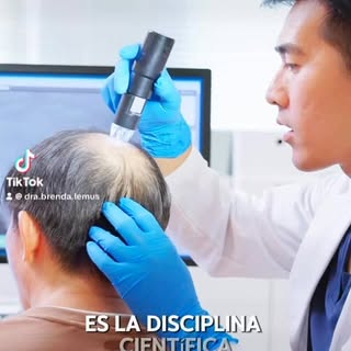 Soy médico tricóloga, especializada en el diagnóstico y tratamiento integral de las enfermedades del