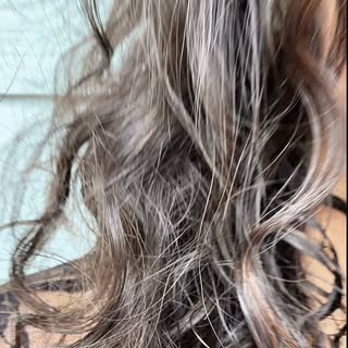 My hair doesn’t really curl though…

Waves are JUST AS COOL AS CURLS.

Once we learn how to love you