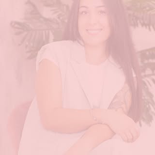 ✨Hola soy María✨

Soy la encargada de micropigmentación y me encanta ayudar a realzar lo mejor de ca