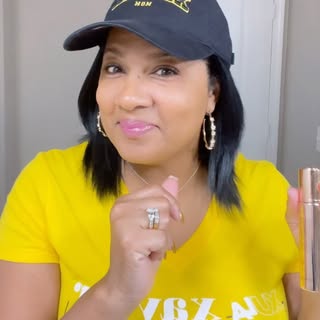 The GLOW UP! …,
When your anti aging facial products are 🔥 54 where?? More like 45💖

.Dr Tuna Resu